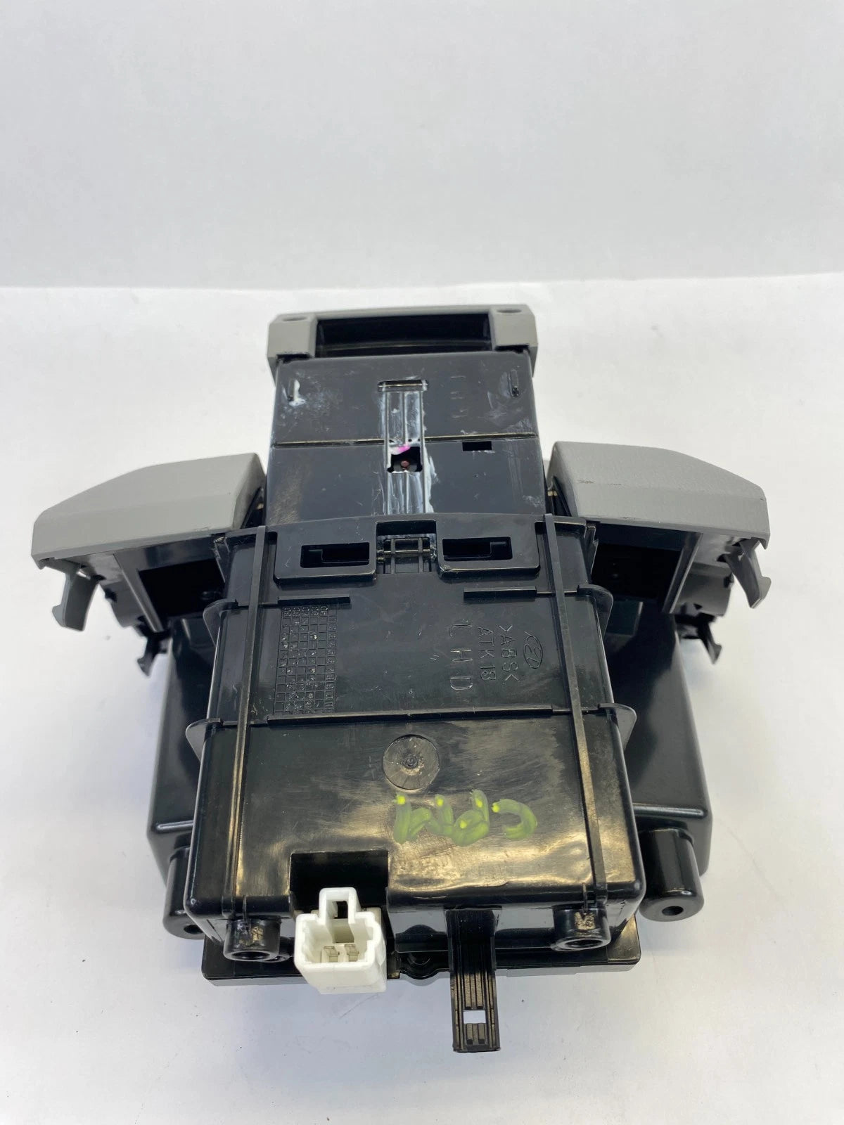 2007-2010 HYUNDAI ELANTRA DASH ASHTRAY STORAGE COMPARTMENT CUBBY 84780-2H000