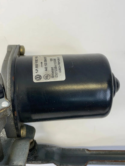 1999-2005 VOLKSWAGEN JETTA WINDSHIELD WIPER MOTOR FRONT OEM FACTORY 1J1-955-113C