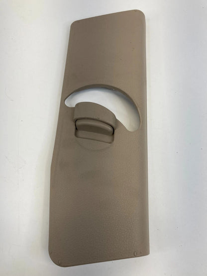 05-10 KIA SPORTAGE FRONT RIGHT UPPER PILLAR SEAT BELT COVER TRIM 85831-1F300 OEM