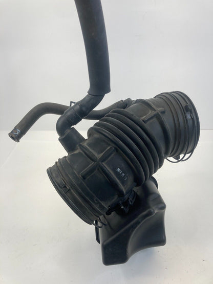 2013-2018 Hyundai Santa Fe 3.3L Engine Air Cleaner Intake Hose Tube 28130-2W100