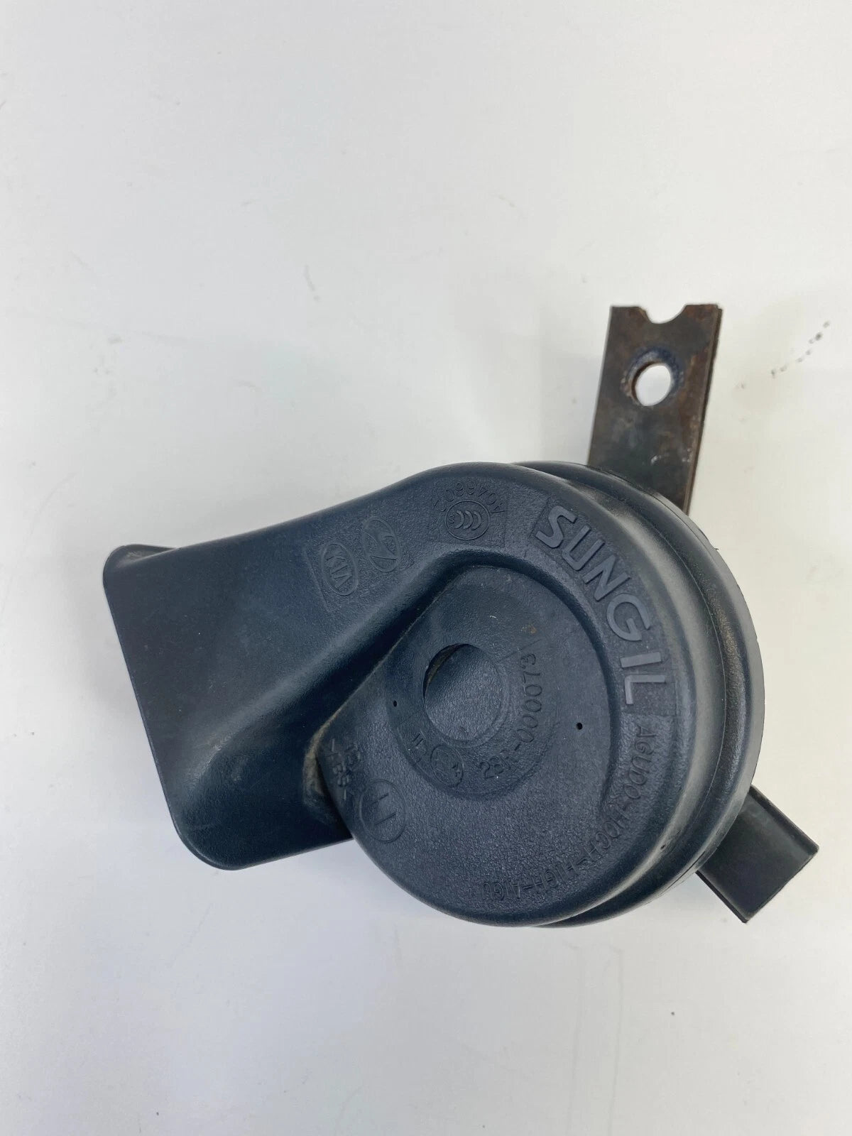 2009-2011 KIA BORREGO HIGH NOTE HORN TONE SIGNAL ALARM SIREN 96612-2J000 OEM