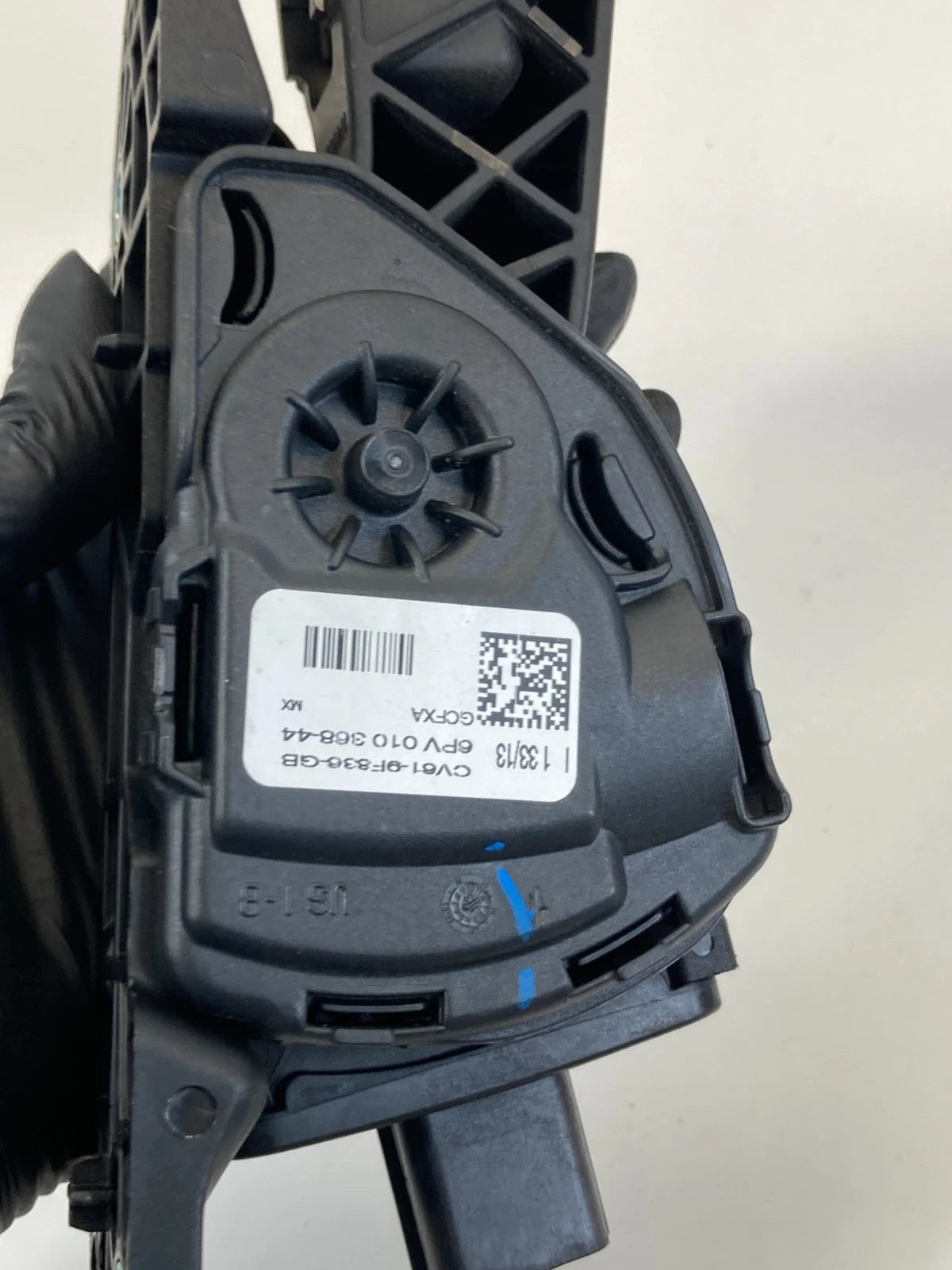 2013-2018 FORD C-MAX ENERGI ACCELERATOR PEDAL SENSOR ASSEMBLY CV61-9F836-GB OEM