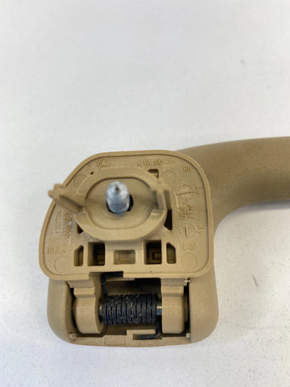 2006-2012 MERCEDES-BENZ R350 07-09 R320 ROOF FRONT LEFT INNER GRAB HANDLE ASSIST