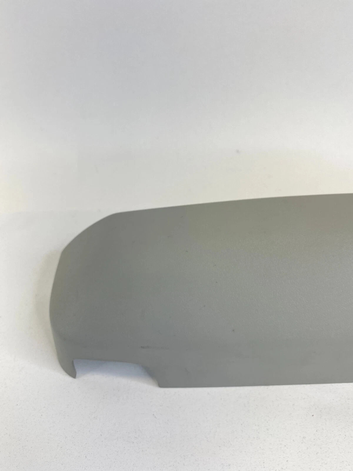 2004-2008 FORD F-150 OVERHEAD STORAGE SUNGLASS COMPARTMENT END COVER TRIM OEM
