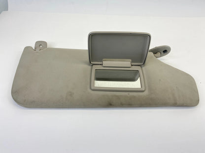 2006-2010 JEEP COMMANDER ROOF RIGHT PASSENGER SUNVISOR SUN VISOR SHADE OEM