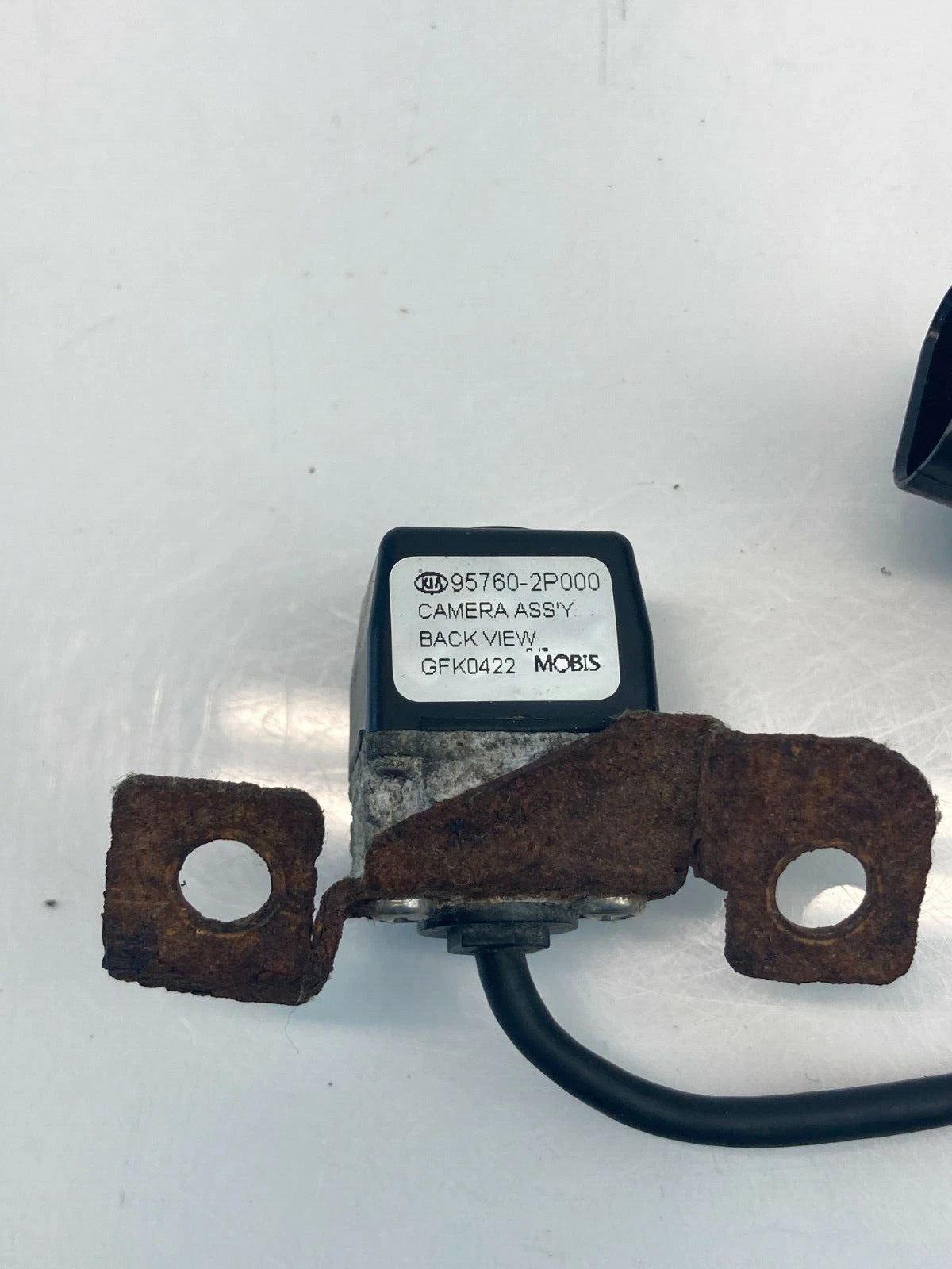 2011-2013 KIA SORENTO REAR TRUNK LIFTGATE BACKUP BACK UP CAMERA 95760-2P000 OEM