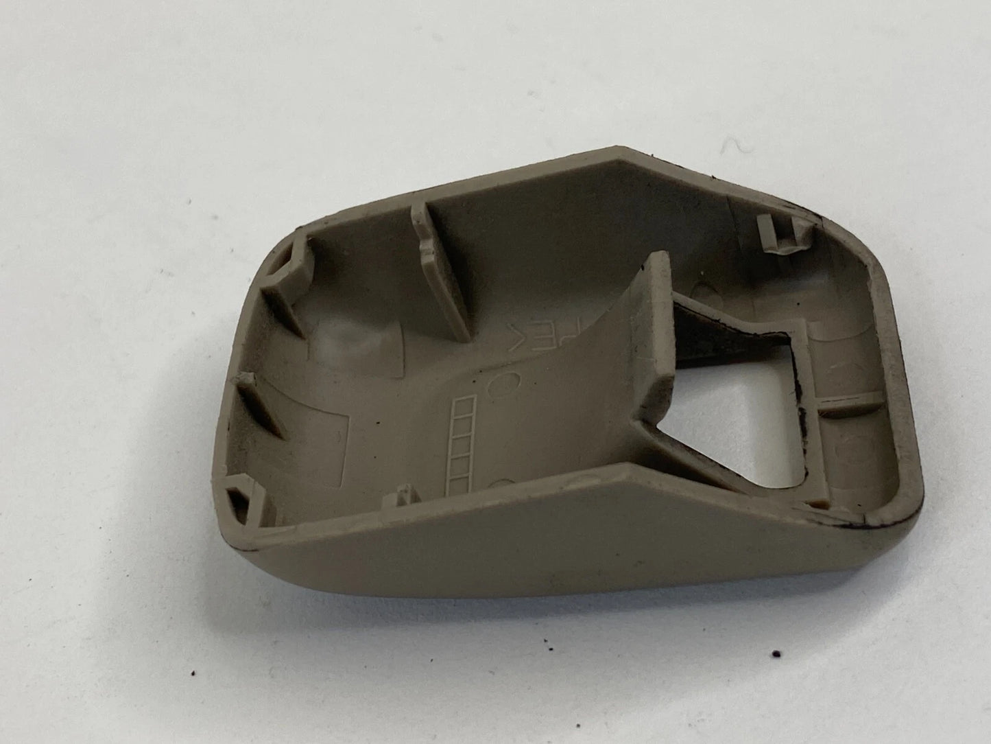 1998-2002 TOYOTA COROLLA REAR SEAT CHILD ANCHOR CLIP COVER BEZEL TRIM PIECE OEM