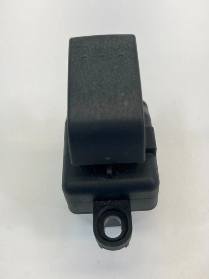 2004-2009 MAZDA 3 MAZDA3 REAR LEFT DOOR POWER WINDOW SWITCH BUTTON D39766370
