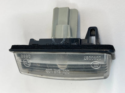 2008-2013 NISSAN ROGUE 13-19 SENTRA REAR TRUNK LICENSE PLATE LIGHT LAMP OEM