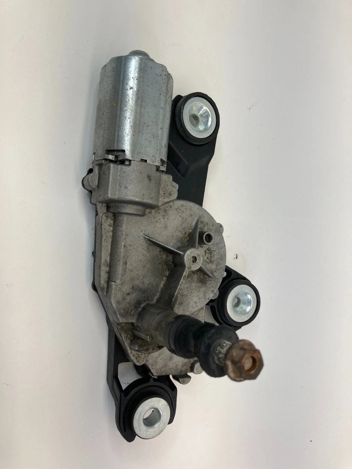 2004-2009 MAZDA 3 HATCHBACK REAR WINDSHIELD WIPER MOTOR ASSEMBLY BP4K67450 OEM