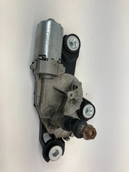 2004-2009 MAZDA 3 HATCHBACK REAR WINDSHIELD WIPER MOTOR ASSEMBLY BP4K67450 OEM