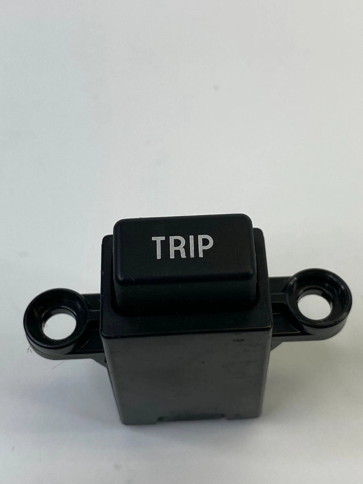 2007-2010 HYUNDAI ELANTRA SEDAN DASH TRIP ODOMETER CONTROL SWITCH BUTTON OEM