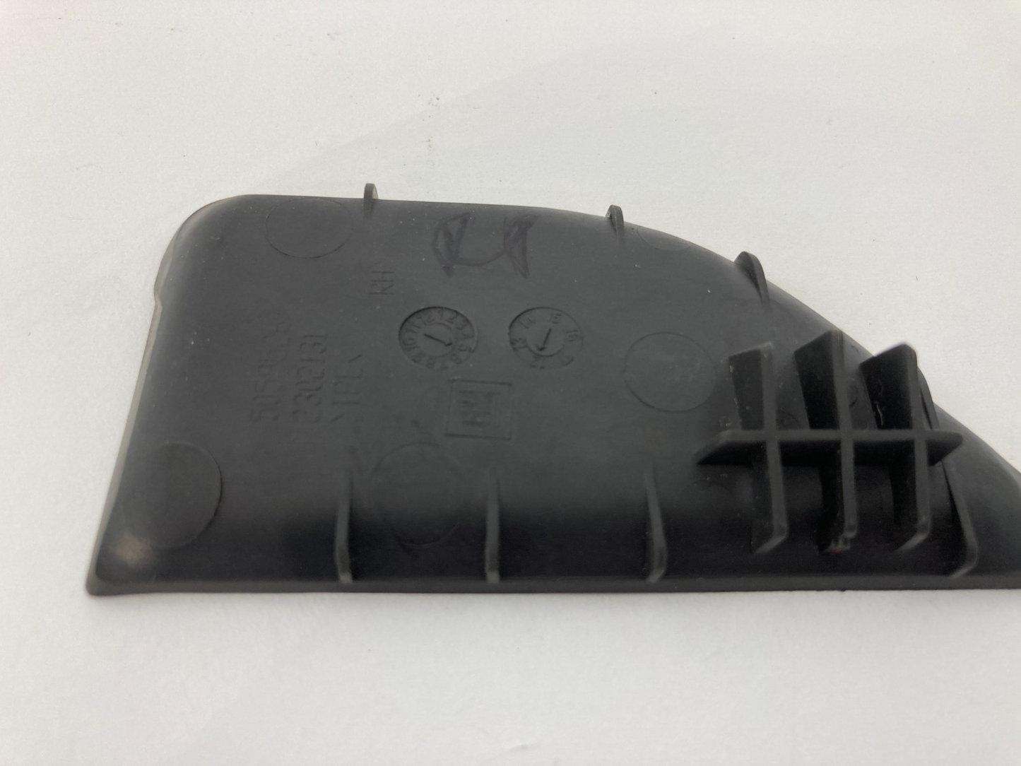 2014-2020 Chevrolet Impala Rear Right Door Cubby Pull Cup Liner Tray Mat 2302131