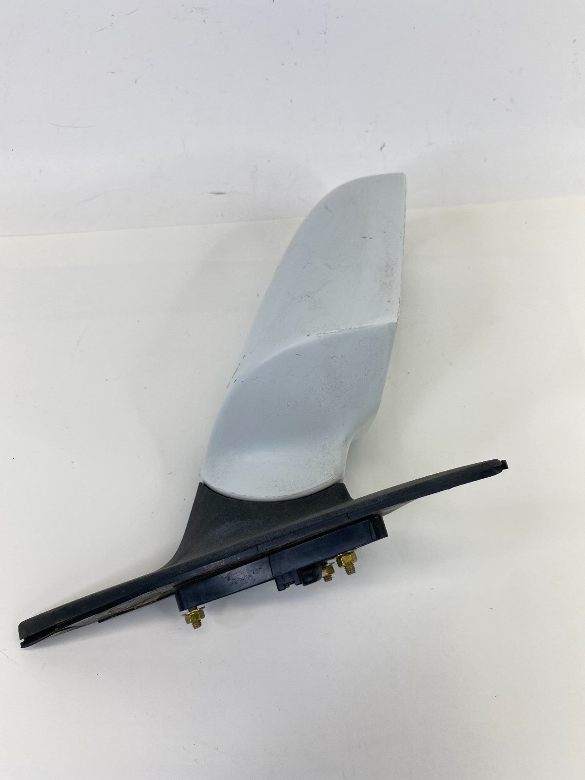 2001-2006 Kia Optima Right Passenger Side View Power Door Mirror E4012318 OEM