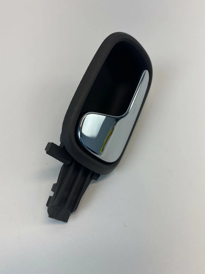 2000 2001 AUDI A4 A4 QUATTRO REAR LEFT SIDE INNER DOOR HANDLE 8D0839019 OEM