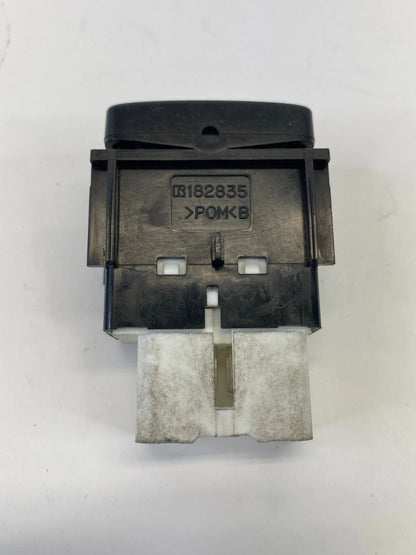 2004-2010 TOYOTA SIENNA FRONT DASH REAR VENT WINDOW SWITCH BUTTON 182835 OEM