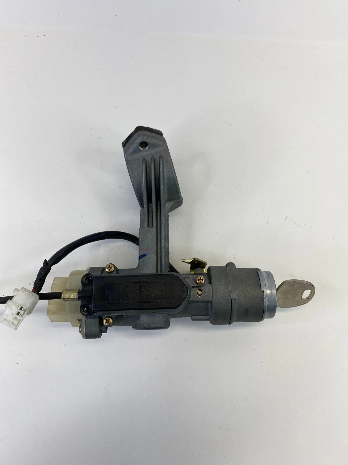 05-10 KIA SPORTAGE 2.0L IGNITION SWITCH LOCK CYLINDER W/ KEY STEERING COLUMN OEM