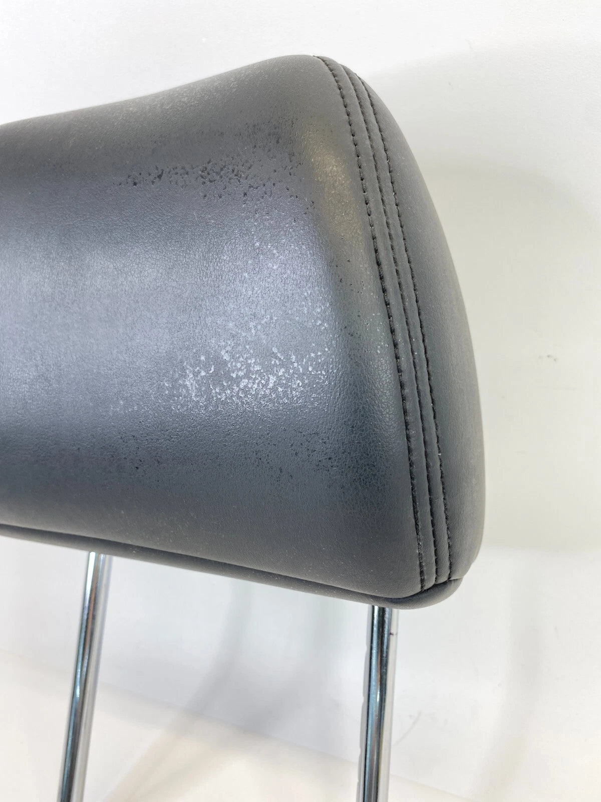 2007 2008 INFINITI G35 SEDAN FRONT LEFT DRIVER SEAT HEADREST HEAD REST FR LH