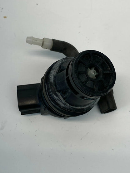 2004-2013 MAZDA 3 5 6 CX-7 WINDSHIELD WASHER FLUID MOTOR PUMP 860310-2451 OEM
