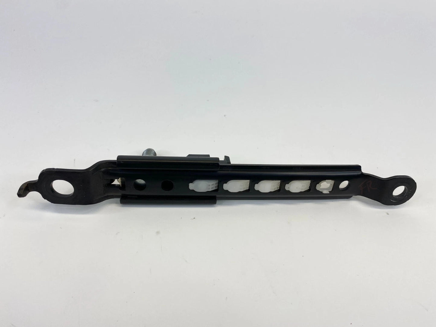 2007 2008 INFINITI G35 SEDAN FRONT LEFT SIDE SEAT BELT ADJUSTER D526001 OEM