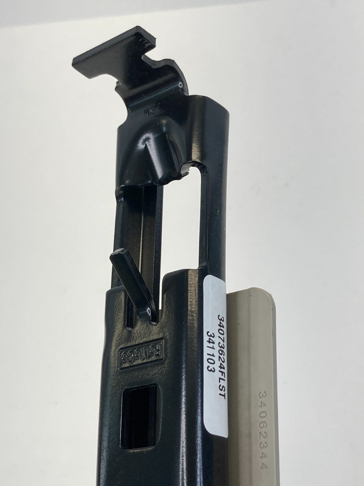 2011-2014 Ford Edge Front Left Driver Seat Belt Shoulder Height Adjuster Trim