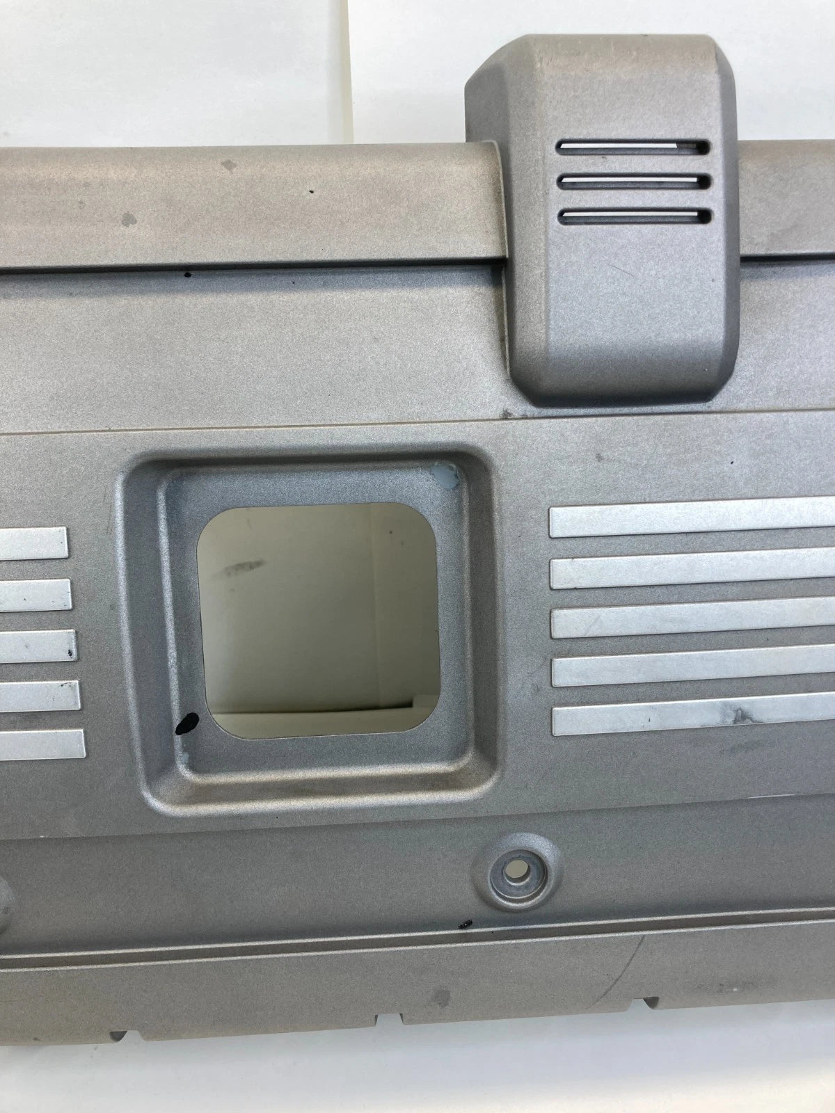 2006 2007 BMW 525i 530I ENGINE UPPER COVER SHIELD COIL TRIM PANEL OEM