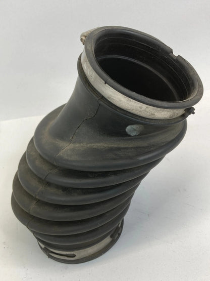 01-07 CHRYSLER TOWN & COUNTRY 3.8L AIR INTAKE CLEANER HOSE DUCT TUBE 04861414AA