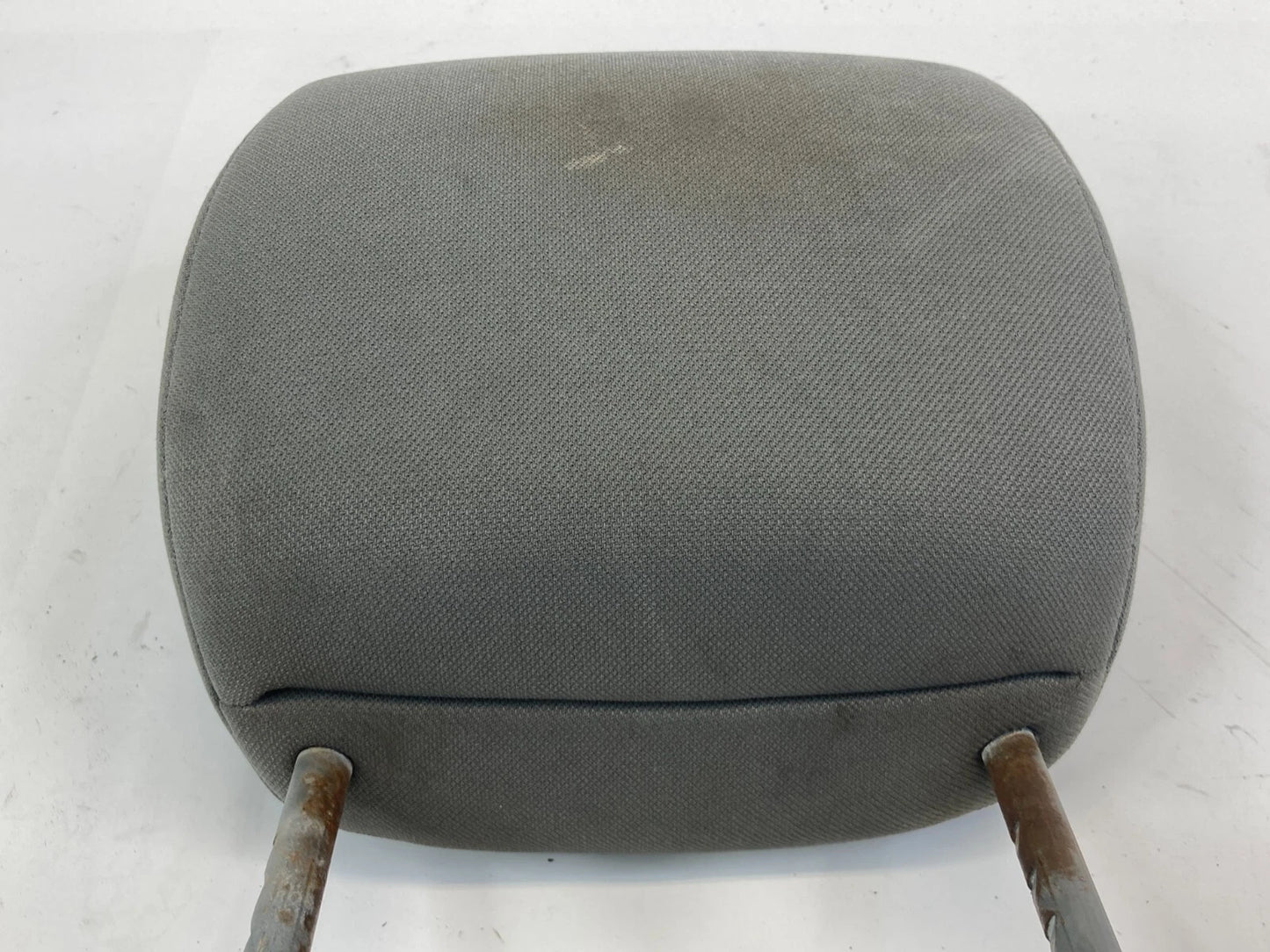 2008-2010 CHRYSLER TOWN & COUNTRY FRONT RIGHT PASSENGER HEADREST GREY CLOTH OEM