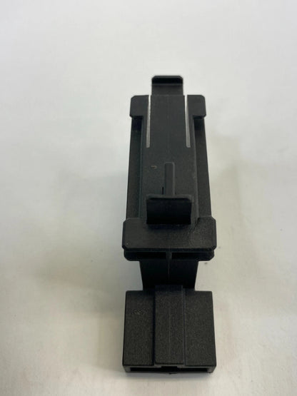 2010-2018 VOLKSWAGEN JETTA GLOVE BOX COMPATMENT BOX LIGHT LAMP SWITCH 1K0947561