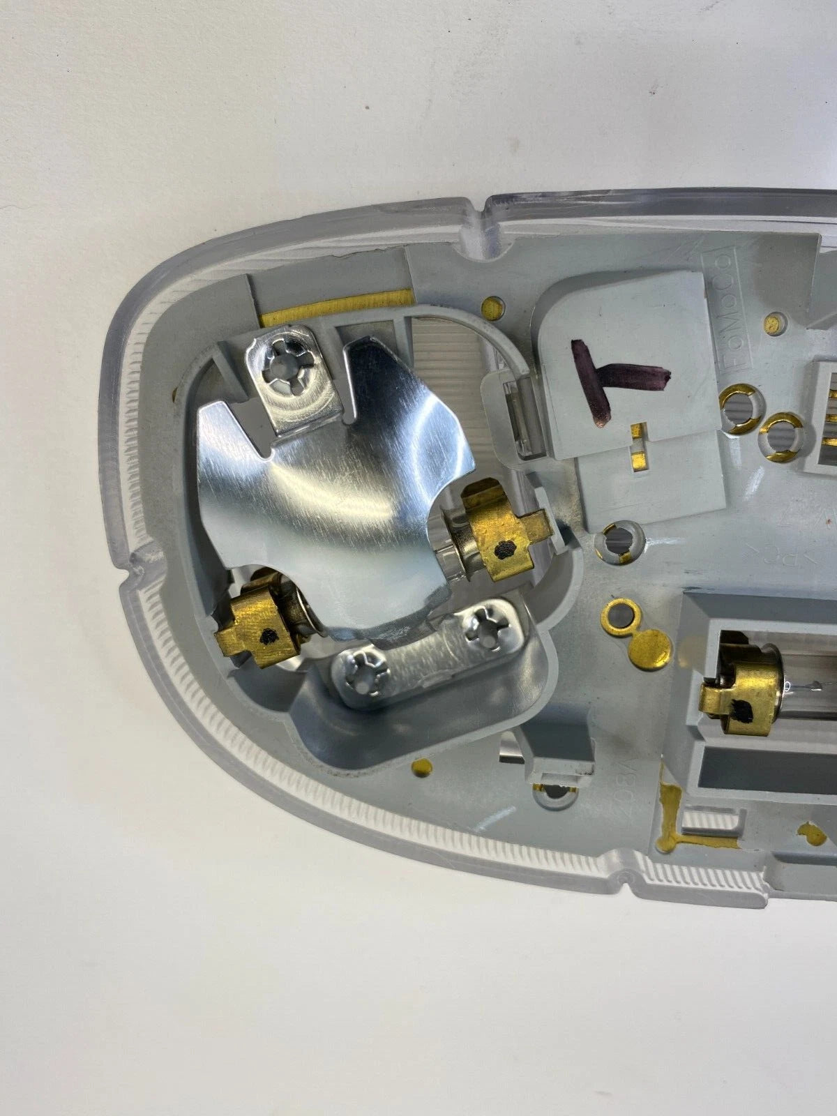 2006-2012 FORD FUSION REAR ROOF OVERHEAD DOME MAP LIGHT LAMP 5L24-13776-A OEM