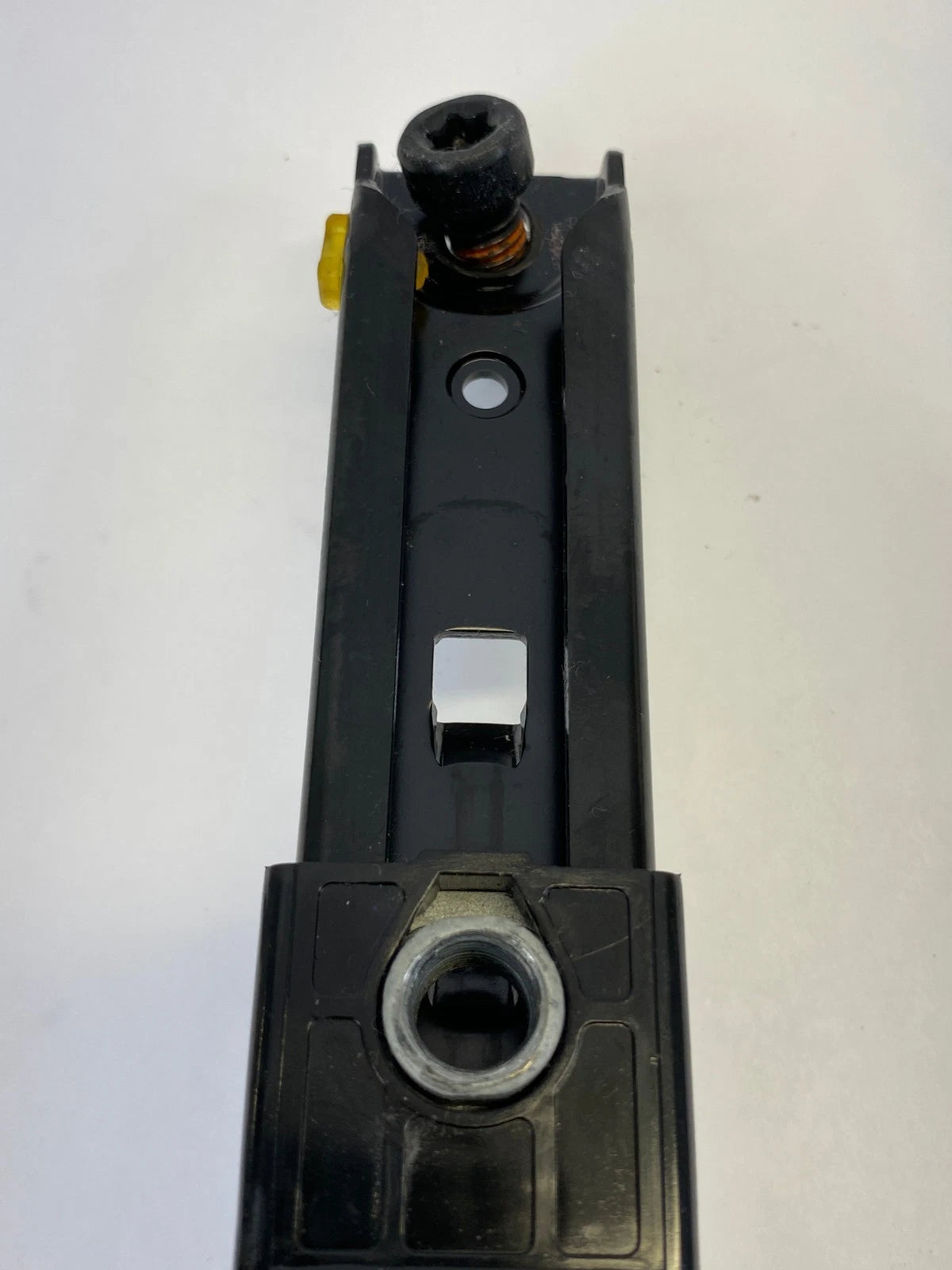 2010-2017 CHEVROLET EQUINOX SEAT BELT HEIGHT REGULATOR LEFT OEM FACTORY 13577245