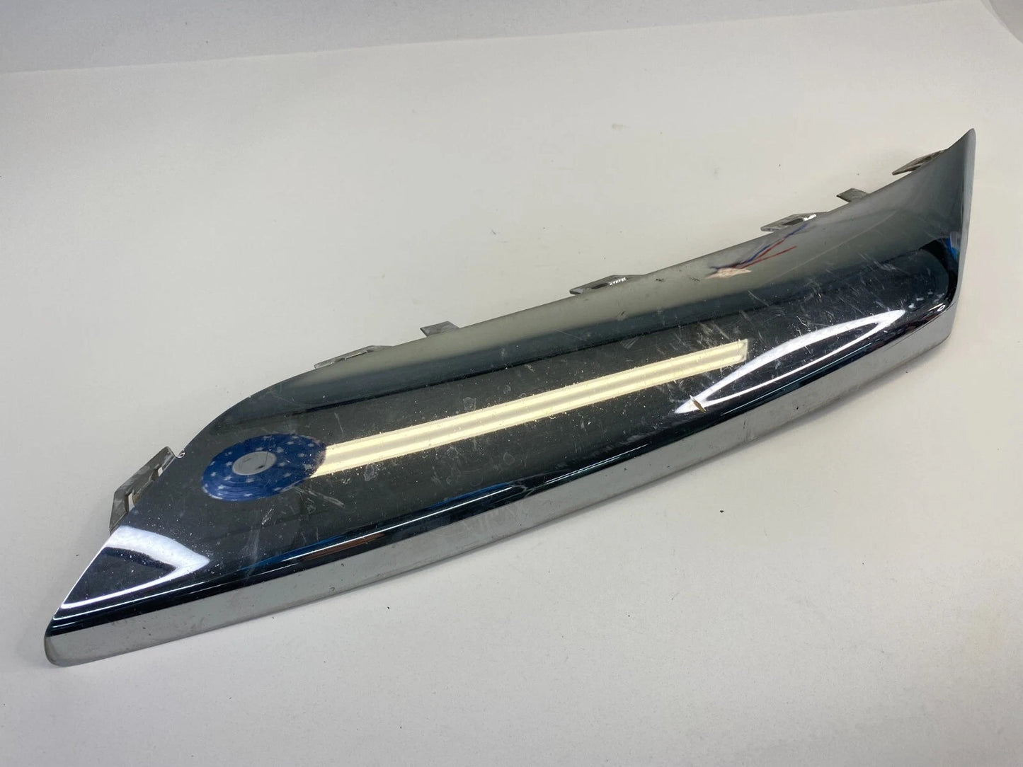 04 05 06 CHRYSLER PACIFICA FRONT LEFT BUMPER MOLDING TRIM PANEL 04857779AA OEM