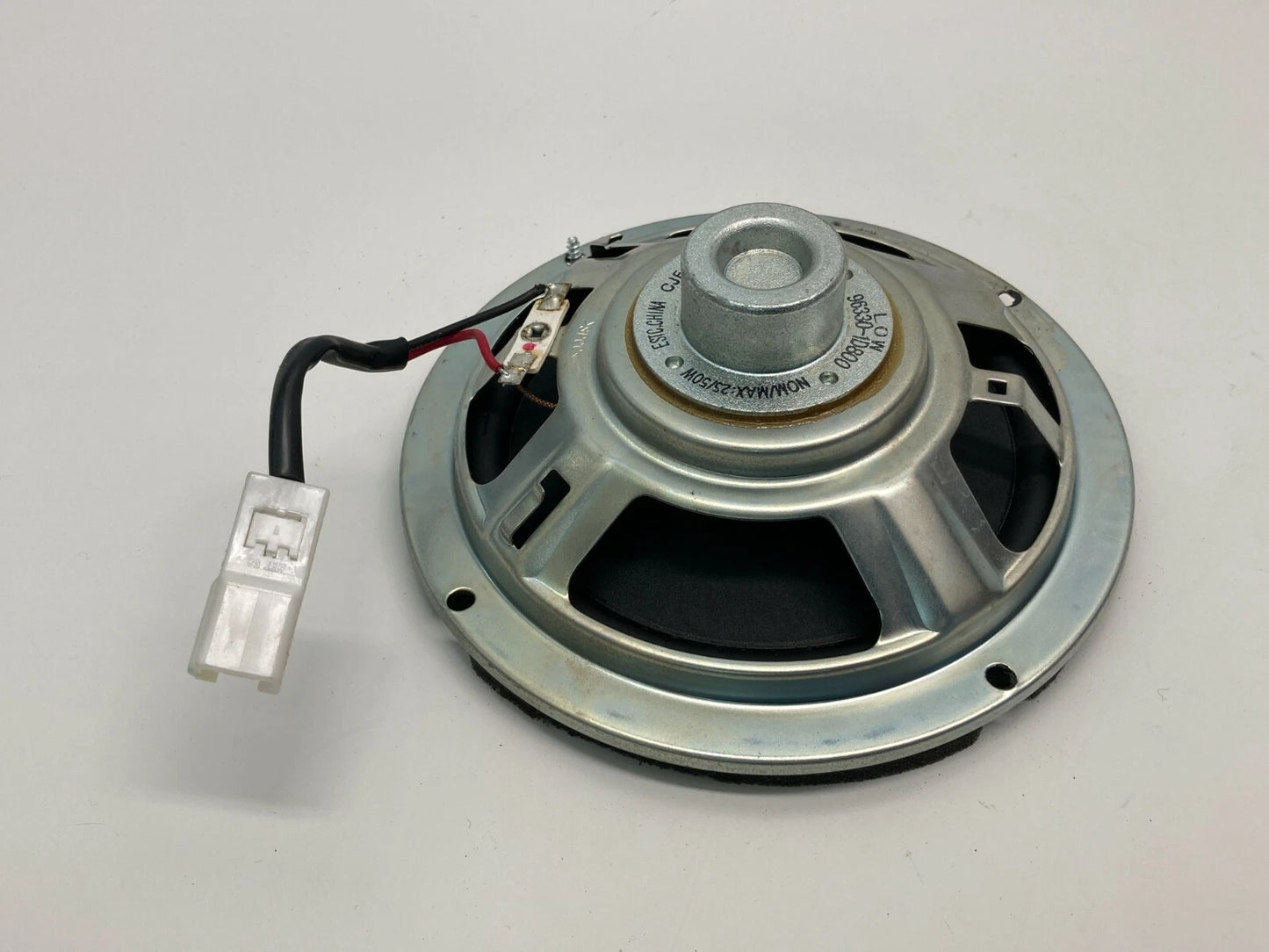 07 08 09 10 KIA RONDO REAR RIGHT SIDE DOOR AUDIO SPEAKER 96330-1D800 OEM