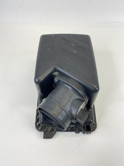 07 08 09 Hyundai Santa Fe Air Intake Upper Cleaner Box Housing 28111-2B000 OEM