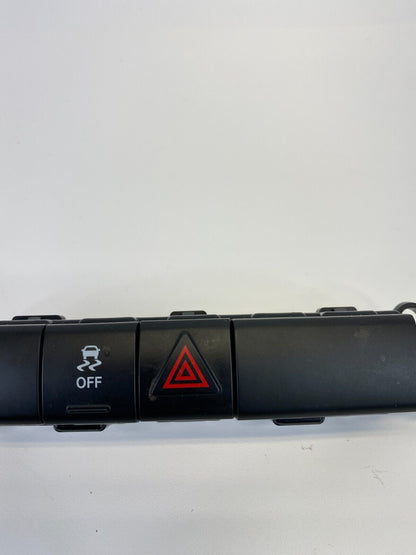 07-09 Dodge Caliber Emergency Hazard Light & Tration Control Switch 68044102AB