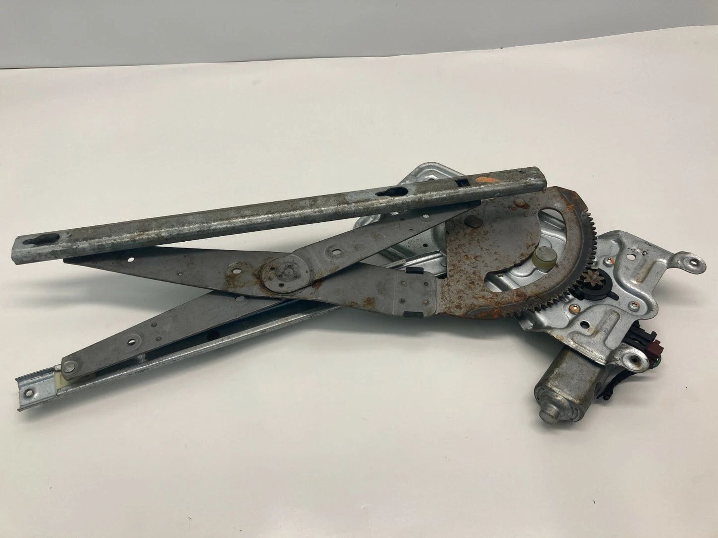1999-2001 CHRYSLER LHS 300M DODGE INTREPID REAR RIGHT WINDOW REGULATOR W/ MOTOR