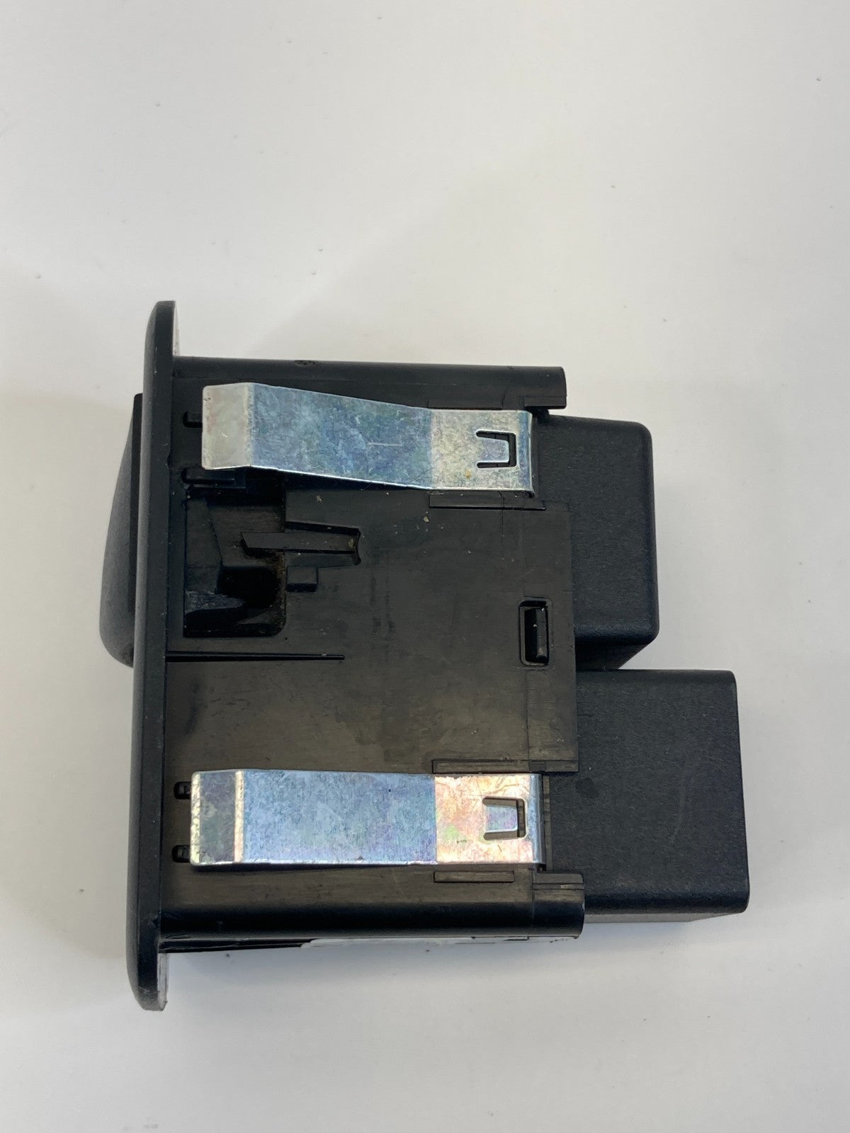 2015-2017 Chrysler 200 Rear Right Side Power Window Control Switch 68214156AA
