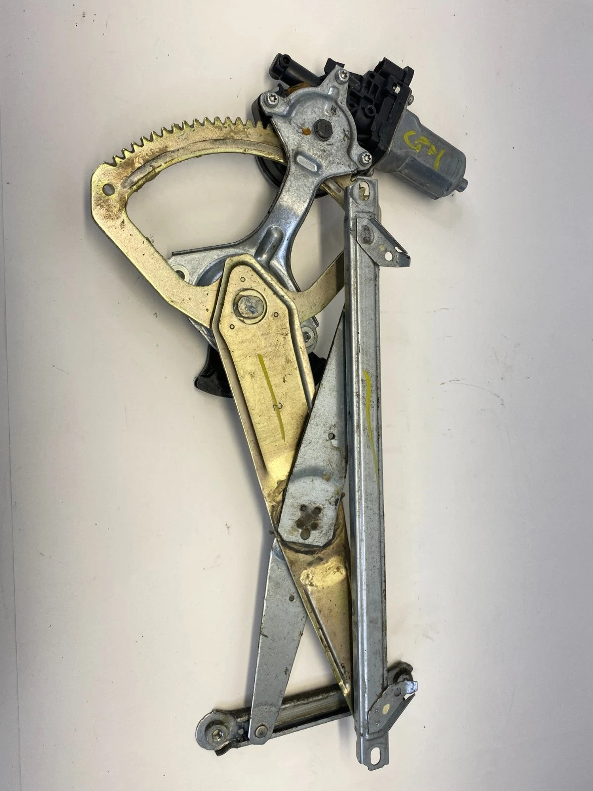 2004-2010 TOYOTA SIENNA FRONT LEFT DRIVER POWER WINDOW REGULATOR MOTOR OEM