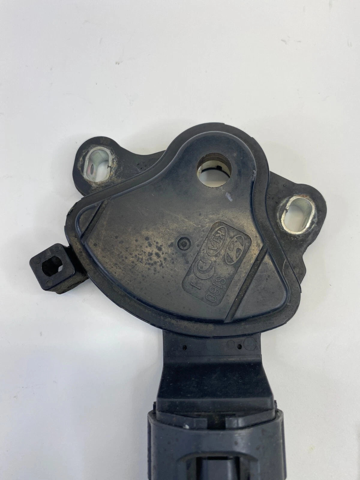 2007 2008 2009 2010 HYUNDAI ELANTRA SEDAN 2.0L L4 AT NEUTRAL SAFETY SWITCH OEM