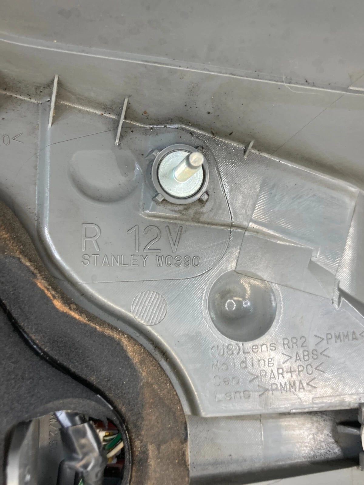 2012-2015 TOYOTA PRIUS RIGHT PASSENGER SIDE TAIL LIGHT TAILLIGHT LAMP ASSY OEM