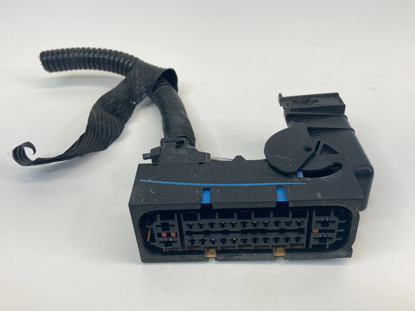 2004-2009 MAZDA 3 MAZDA3 2.0L L4 ABS ANTI LOCK BRAKE PUMP PLUG PIGTAIL CONNECTOR