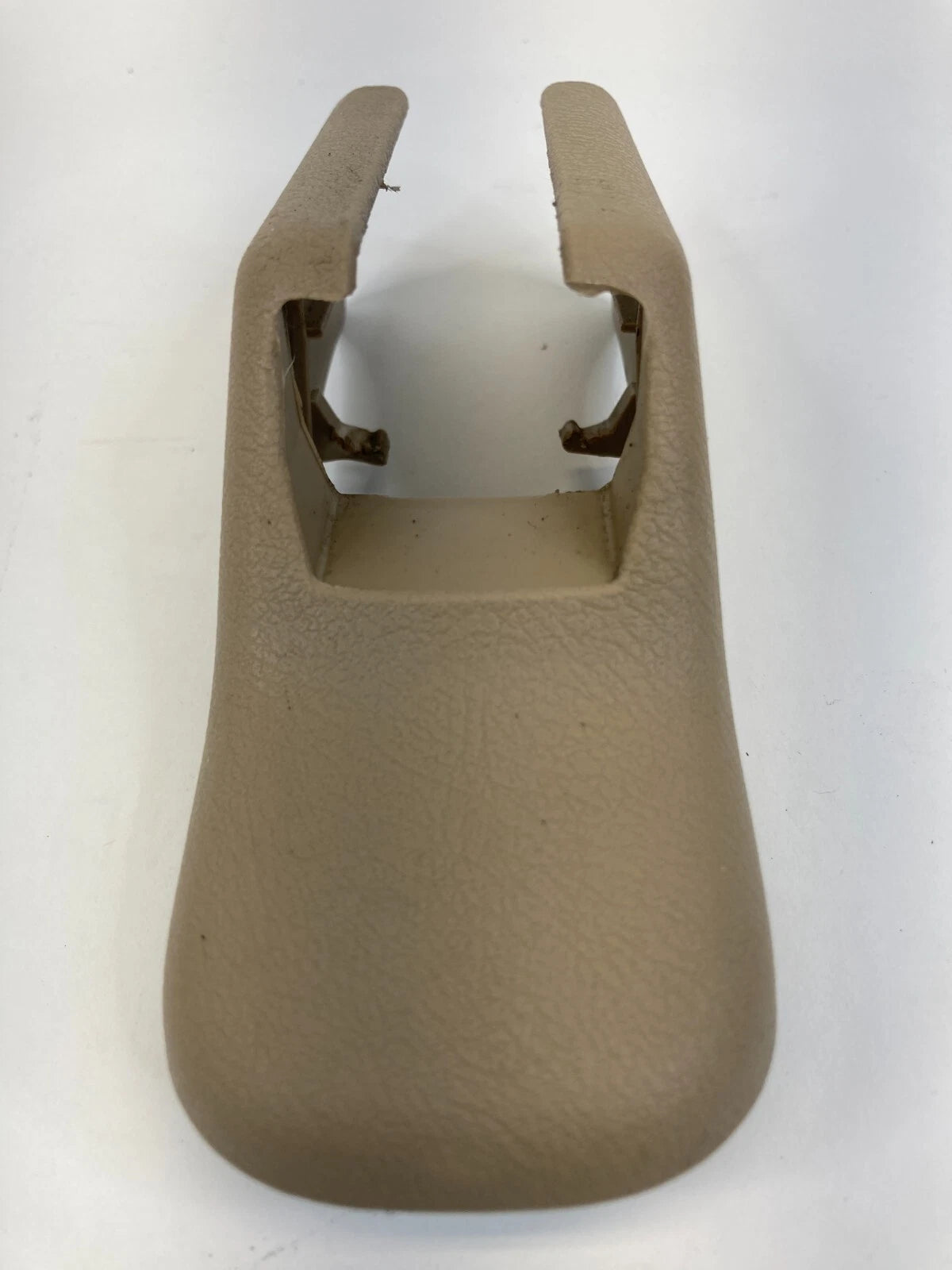 03-07 HONDA ACCORD SEDAN FRONT LEFT SEAT TRACK END COVER TRIM 81595SDAA010 OEM