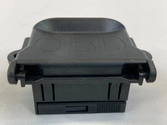 2006-2015 MERCEDES-BENZ ML 350 SUV DASH OBD CONNECTOR COVER BEZEL TRIM 202540237