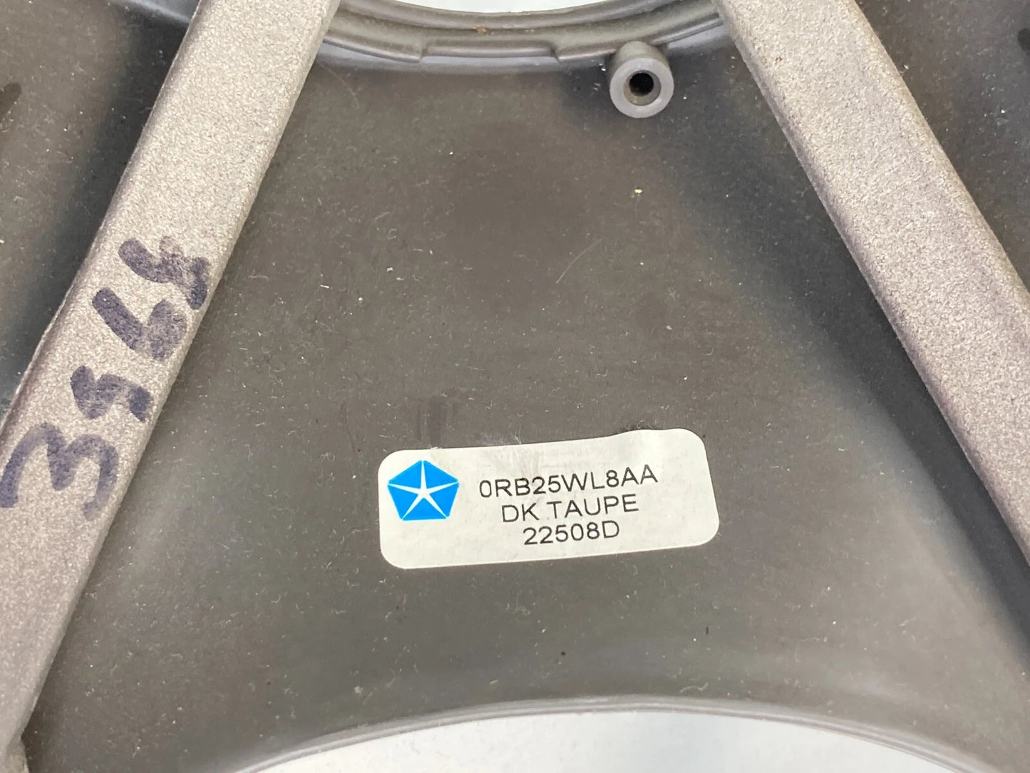 2001-2006 Chrysler Sebring Stratus Steering Wheel Assembly 0RB25WL8AA Taupe