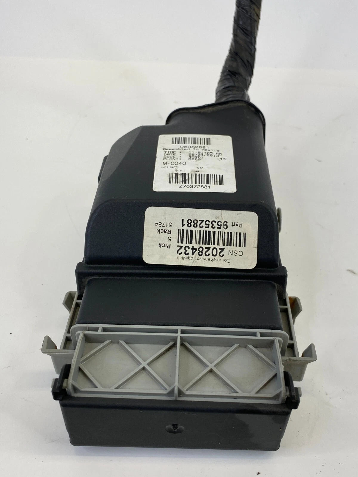 2011-2014 CHEVROLET CRUZE 1.4L L4 A/T INTERIOR DASH FUSE BOX RELAY 13222786 OEM