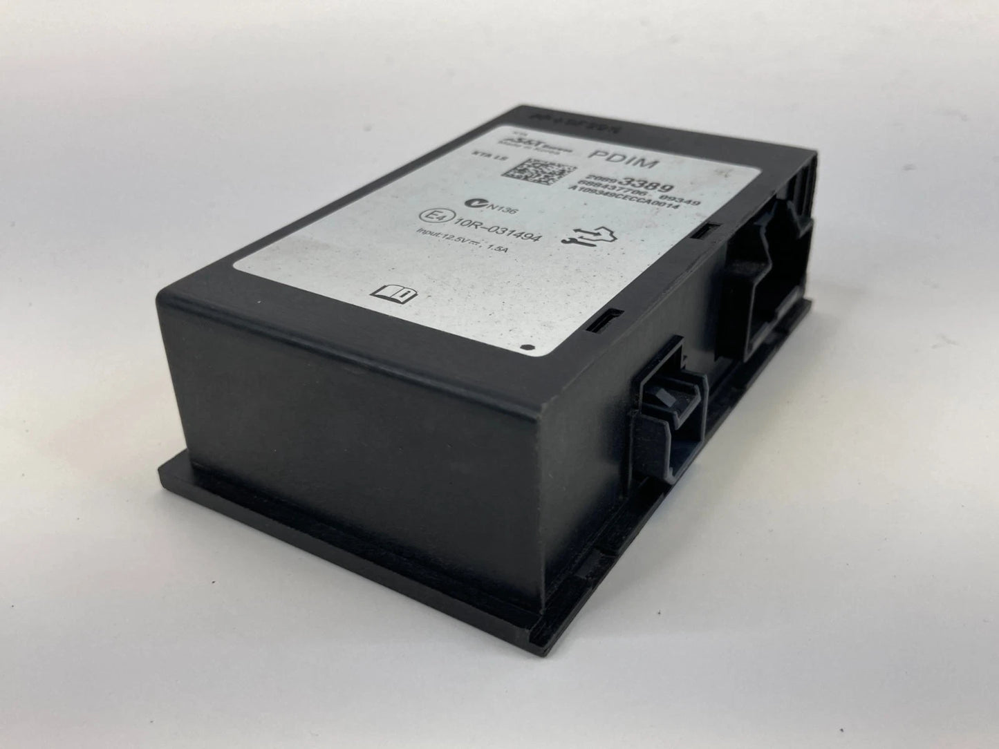 10-17 GMC TERRAIN GPS-TV MULTIMEDIA PLAYER INTERFACE MODULE UNIT 20893389 OEM
