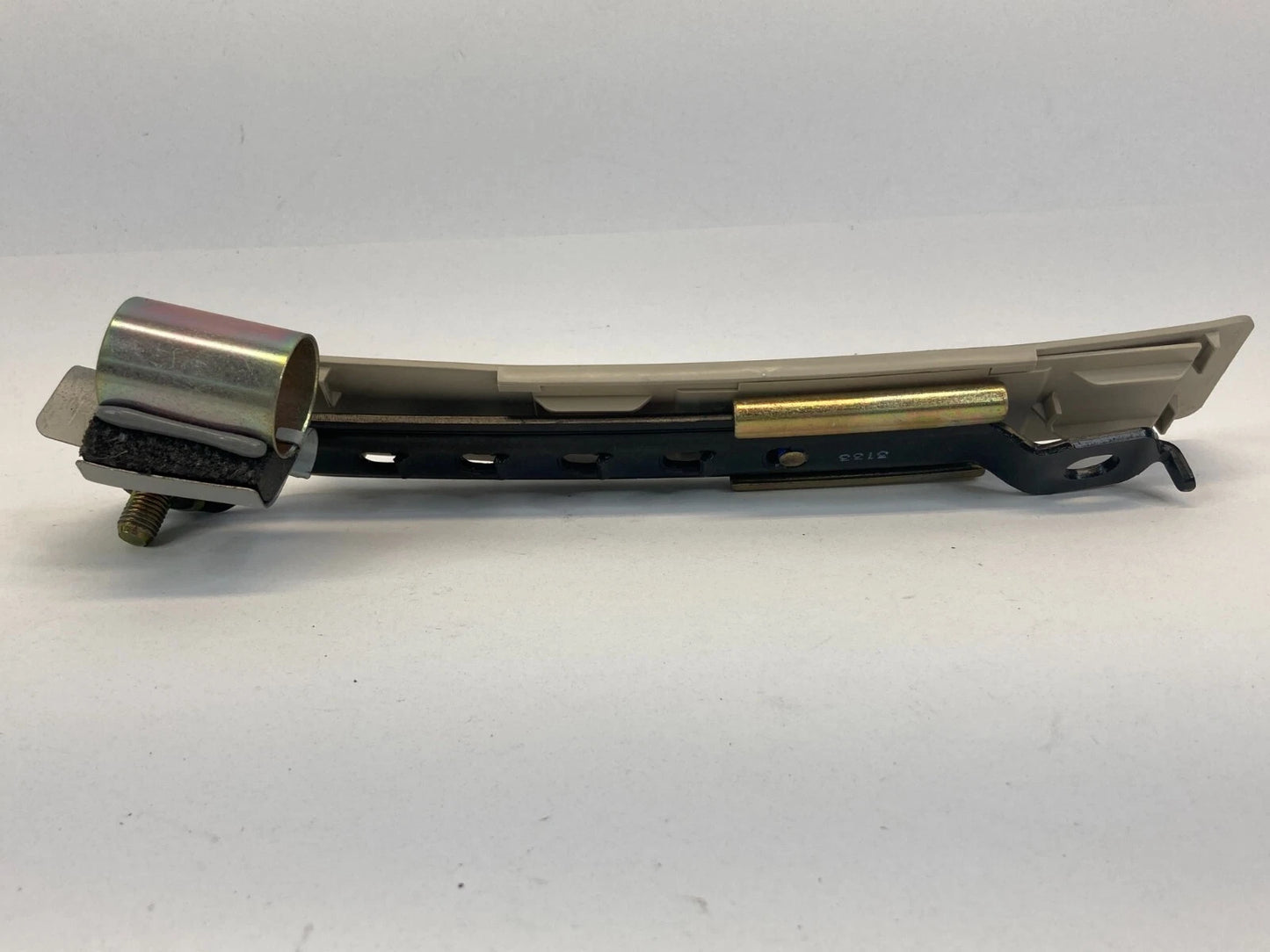 2002-2004 SUBARU OUTBACK WAGON FRONT RIGHT PASSENGER SEAT BELT ADJUSTER RH OEM