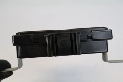 2010-2013 SUZUKI KIZASHI BODY CONTROL MODULE COMPUTER UNIT BCM BCU 39540-57L00