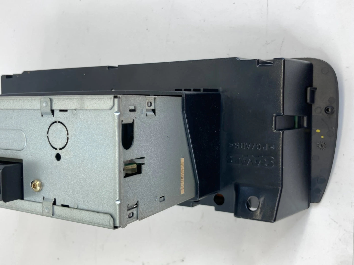 2003-2006 Saab 9-3 93 Radio Stereo Information Control Screen Display 12805509