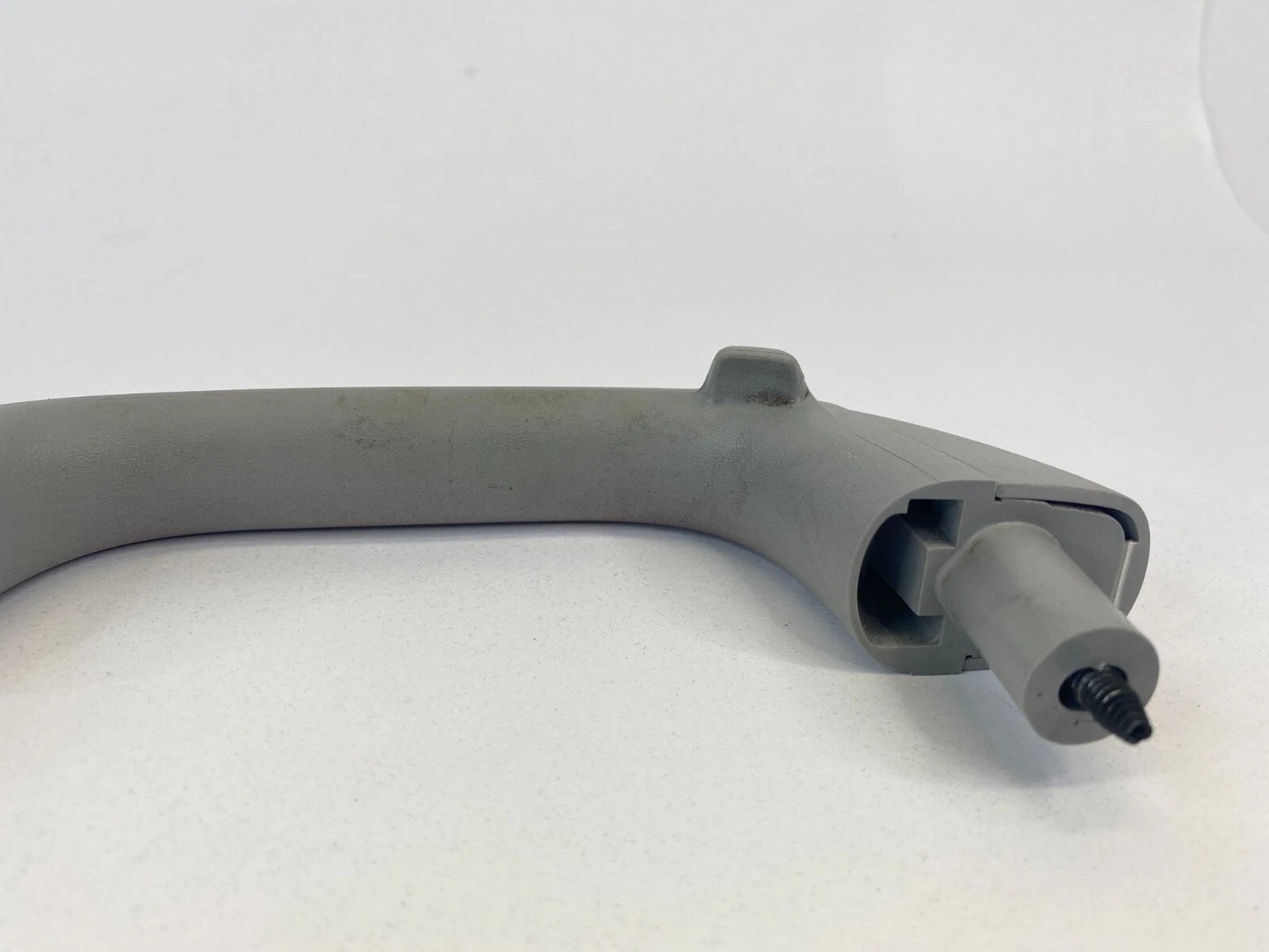 2003-2008 TOYOTA MATRIX REAR RIGHT SIDE ROOF INNER GRAB ASSIST BAR HANDLE OEM